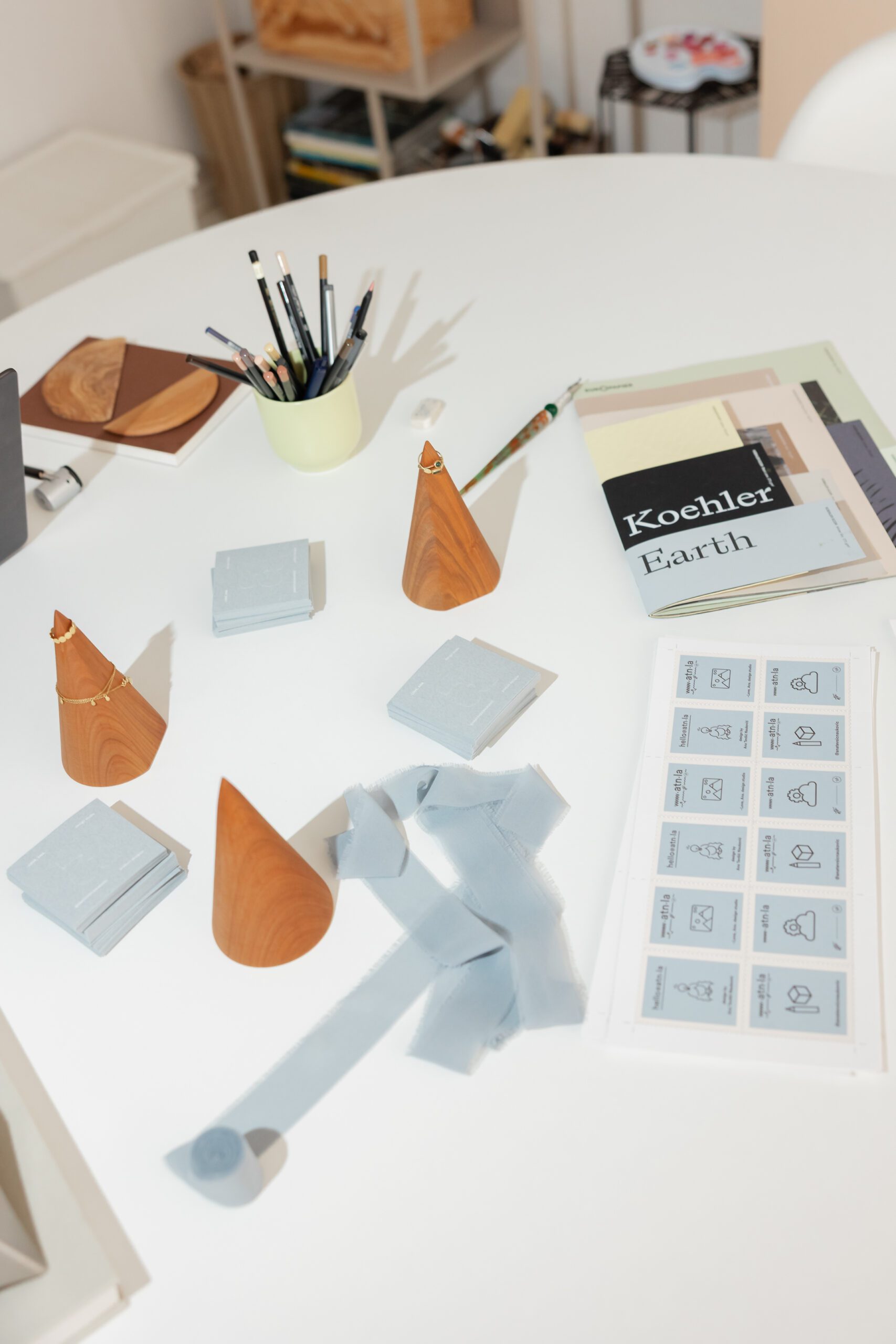 Love, Ana. design studio