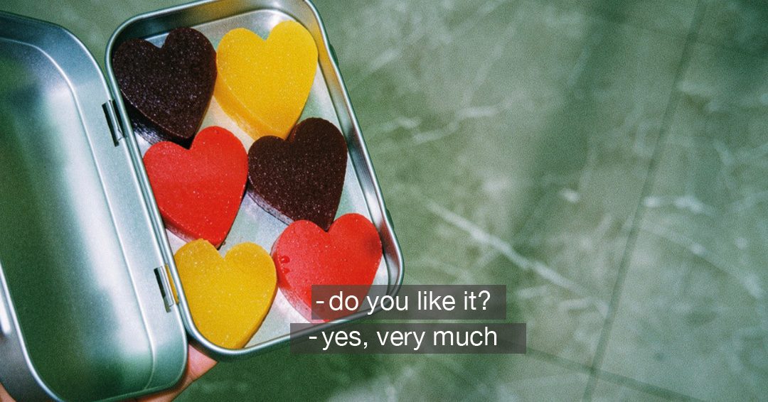 Jelly hearts in a custom snack tin: do you like it? yes, very much